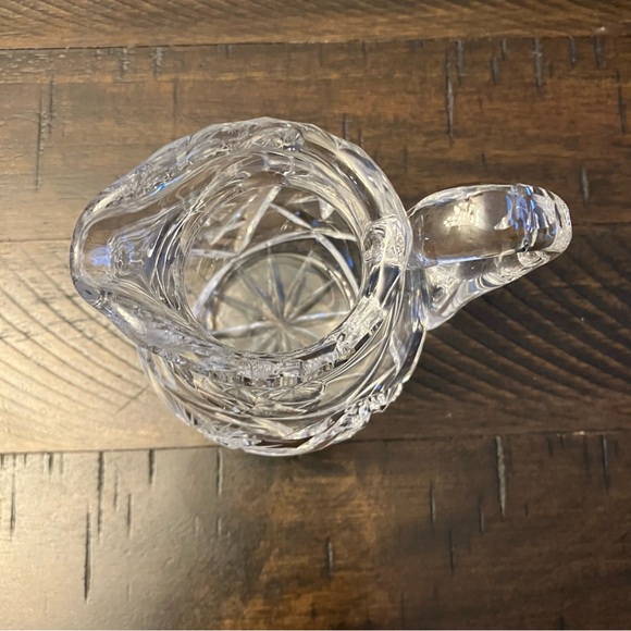 Handcut Heavy Crystal Creamer - Picture 2 of 8